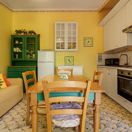 Maison D'ileane Casa Silvana 1 - Casa Con Appartamento Capri